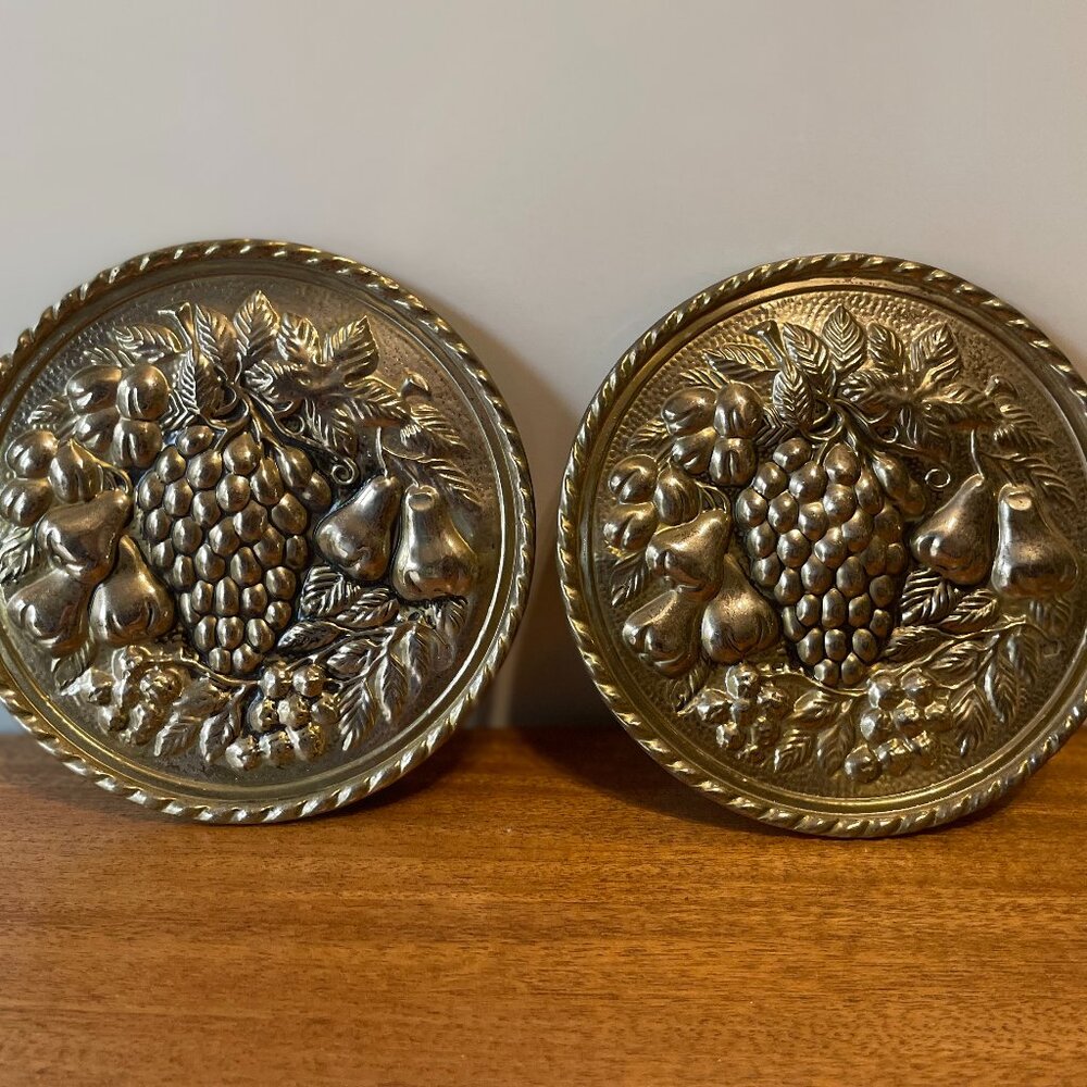 Set Vintage Hammered Brass Fruit Motif Wall Pockets MCM, English country, winery